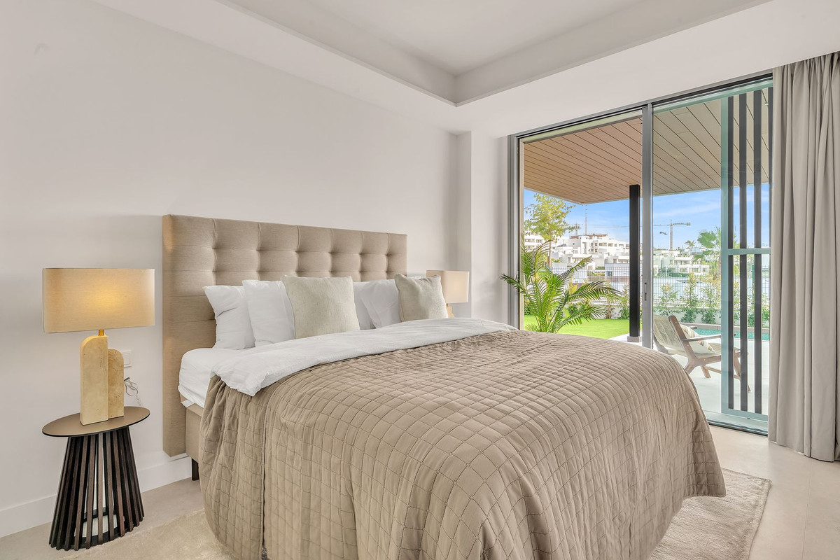 Appartement te koop in Marbella | 4 slaapkamers H5293540