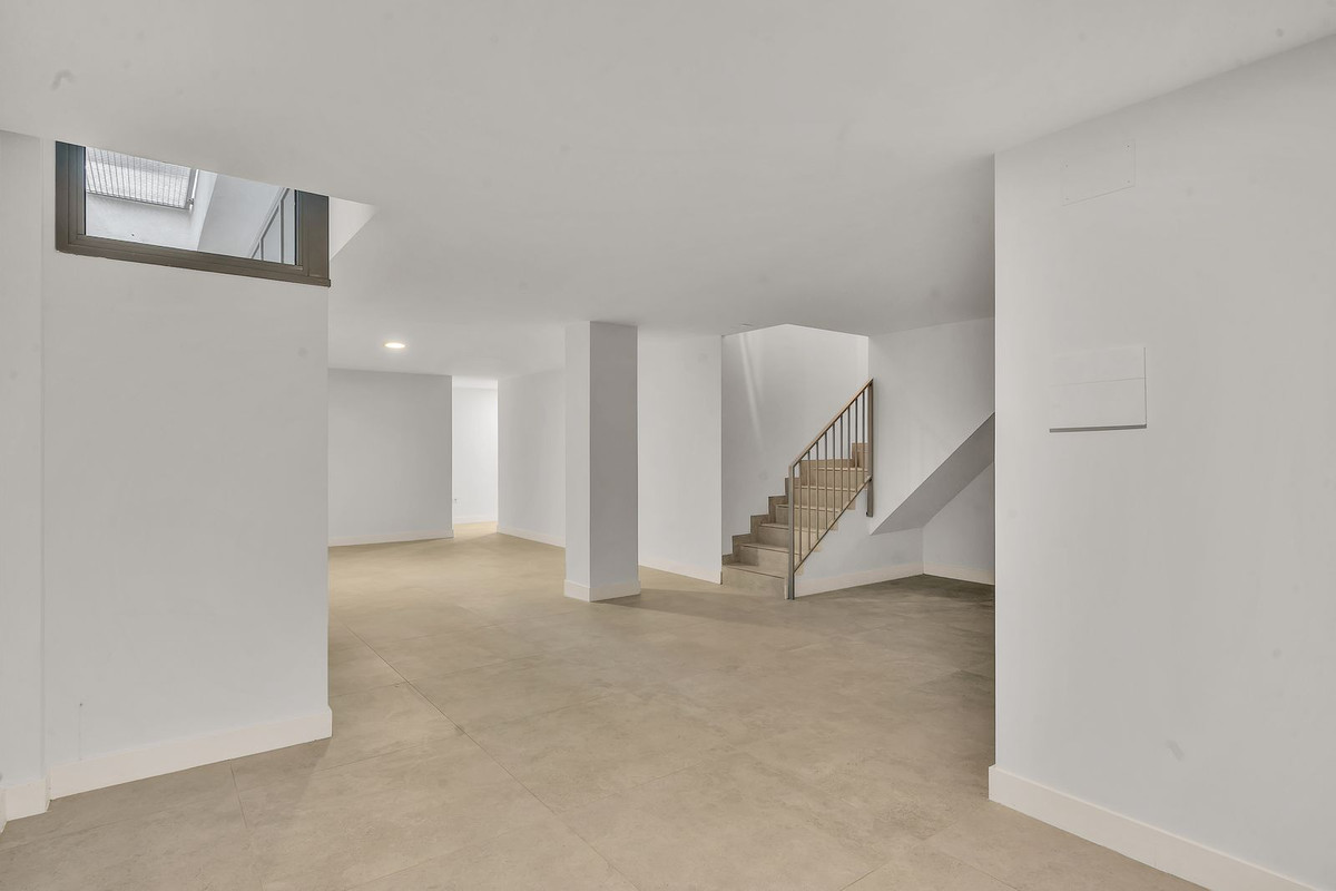 Appartement te koop in Marbella | 4 slaapkamers H5293540