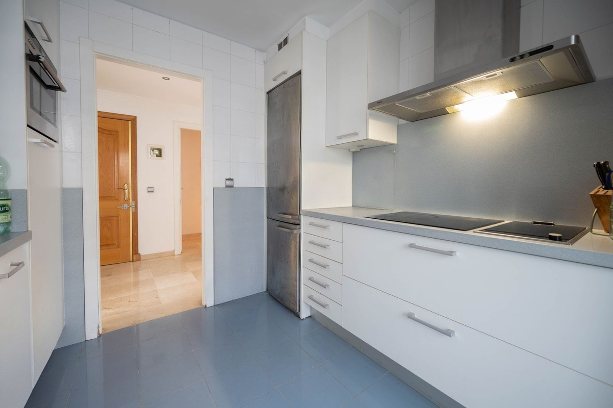 Appartement te koop in Marbella | 4 slaapkamers H5297395