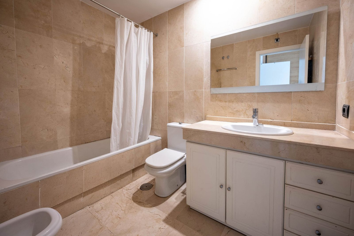 Appartement te koop in Marbella | 4 slaapkamers H5297395