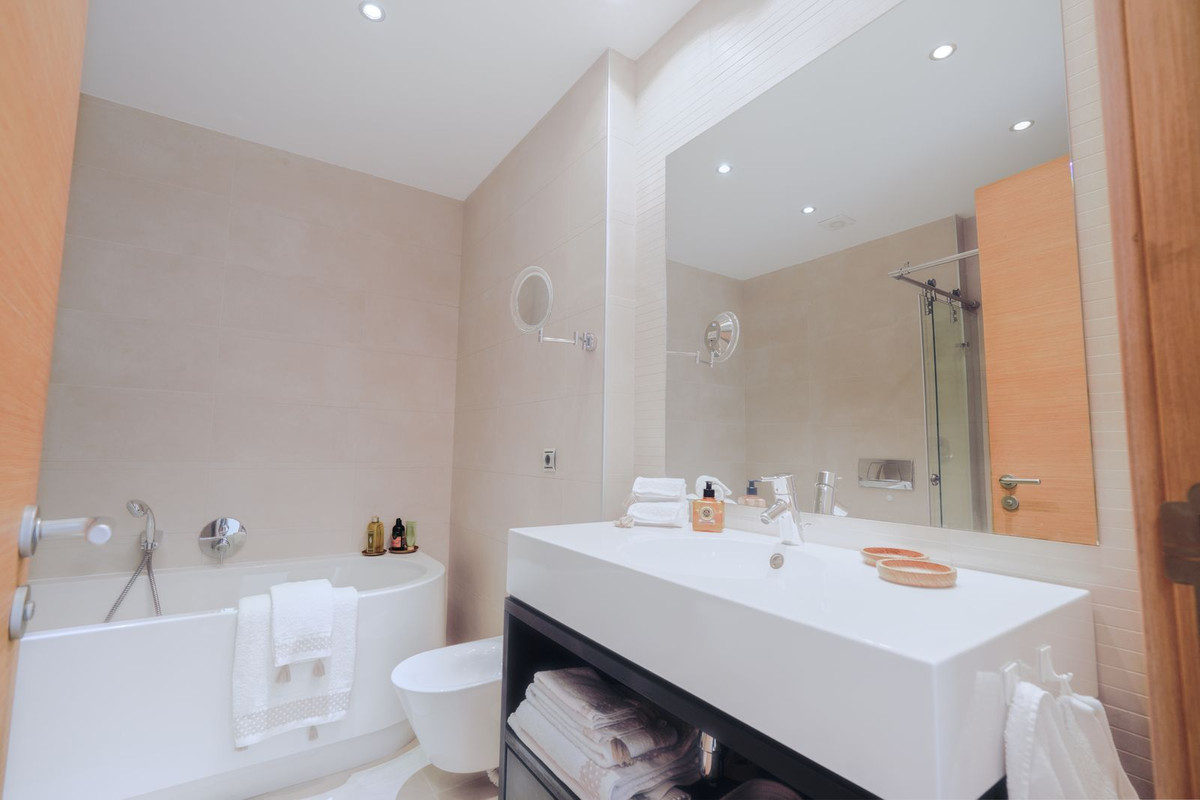 Property main view 36