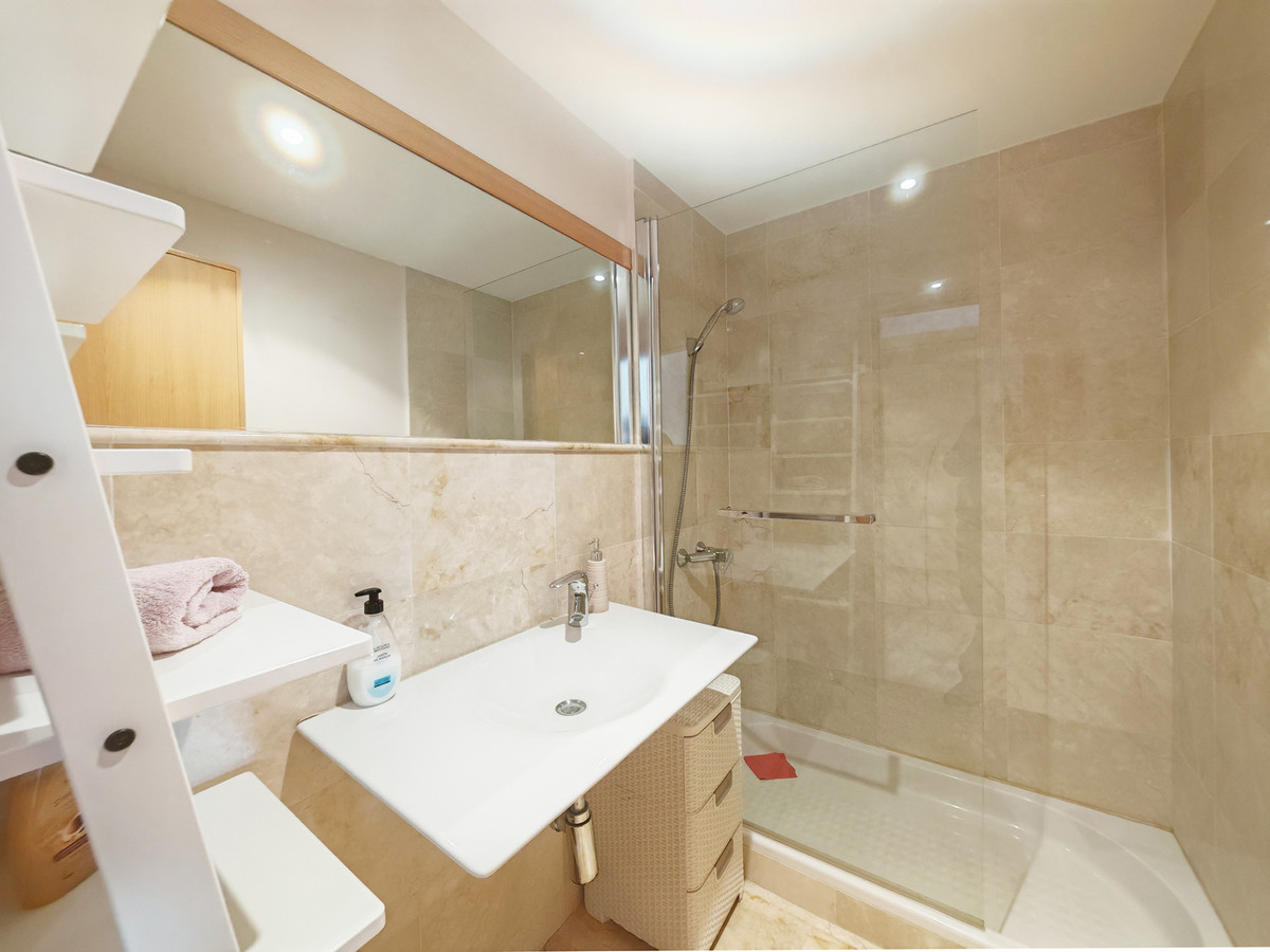 Appartement te koop in Marbella | 2 slaapkamers H5305255