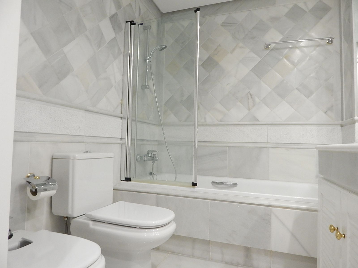 Appartement te koop in Marbella | 2 slaapkamers H5306065