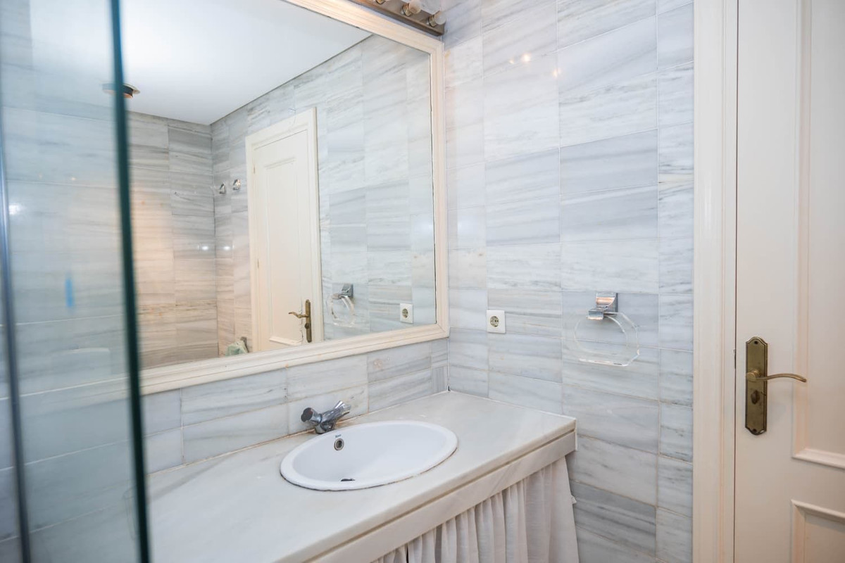 Appartement te koop in Marbella | 2 slaapkamers H5308390