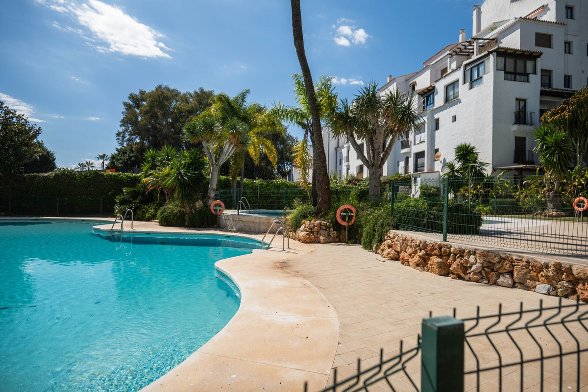 Appartement te koop in Marbella | 2 slaapkamers H5308390