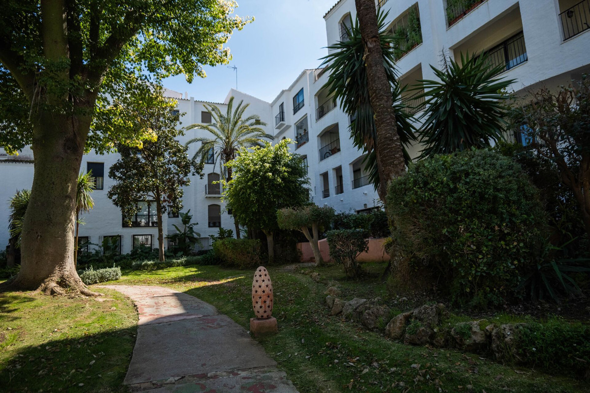 Appartement te koop in Marbella | 2 slaapkamers H5308390