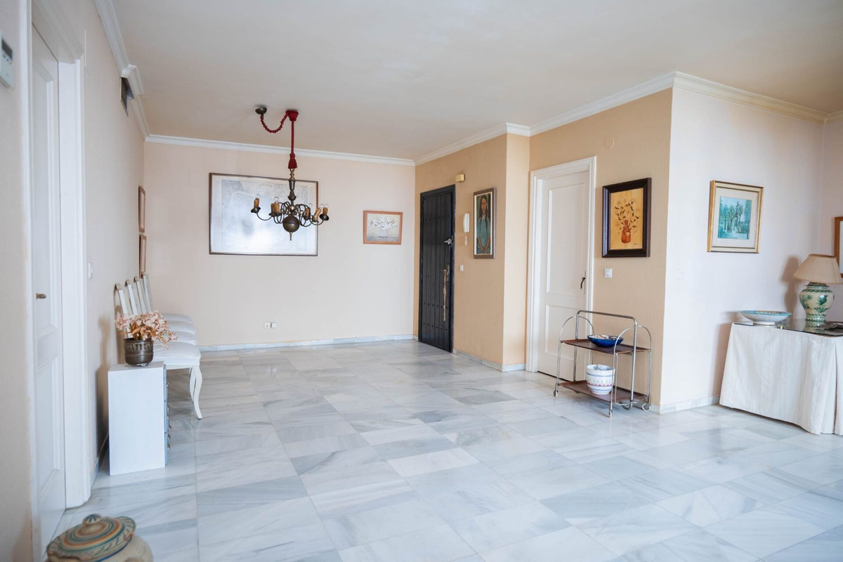 Appartement te koop in Marbella | 2 slaapkamers H5308390