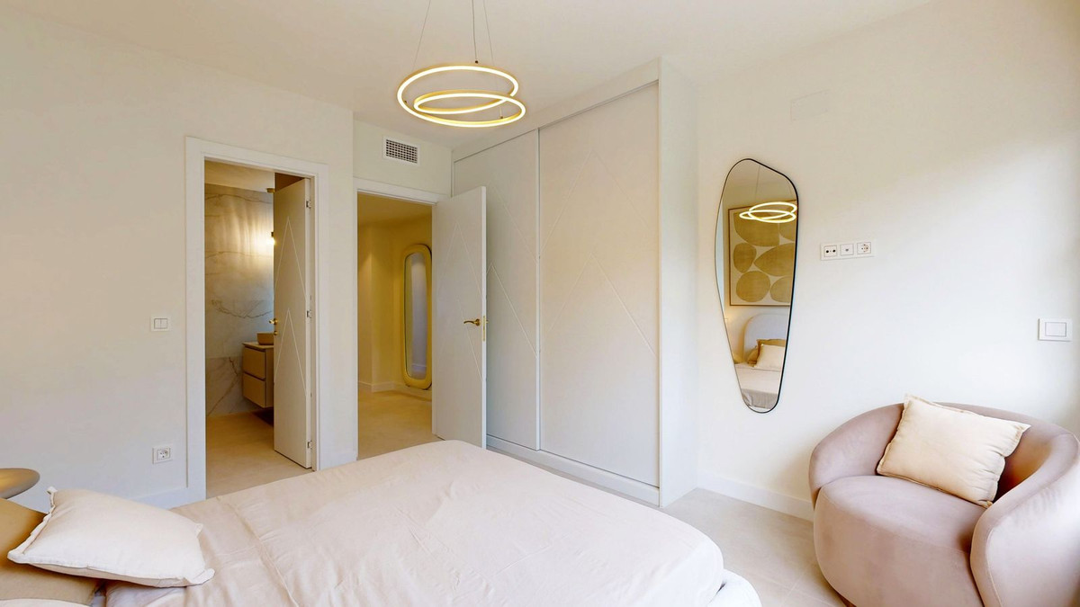 Appartement te koop in Marbella | 4 slaapkamers H5308729