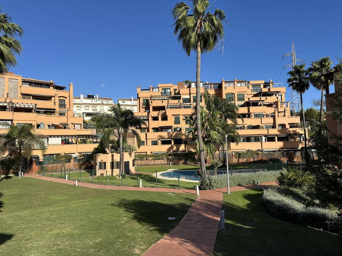 Appartement te koop in Marbella | 2 slaapkamers H5309983