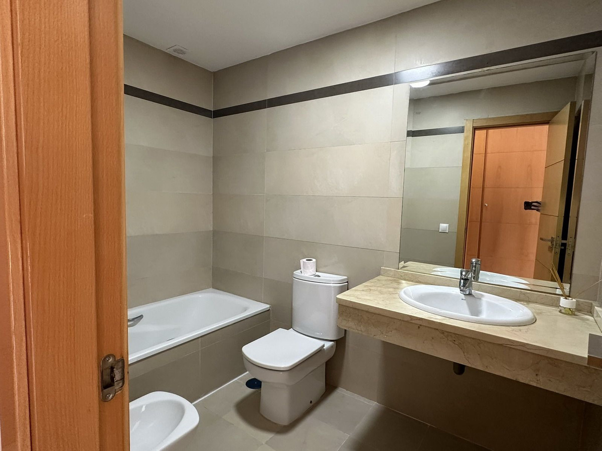 Appartement te koop in Marbella | 2 slaapkamers H5309983