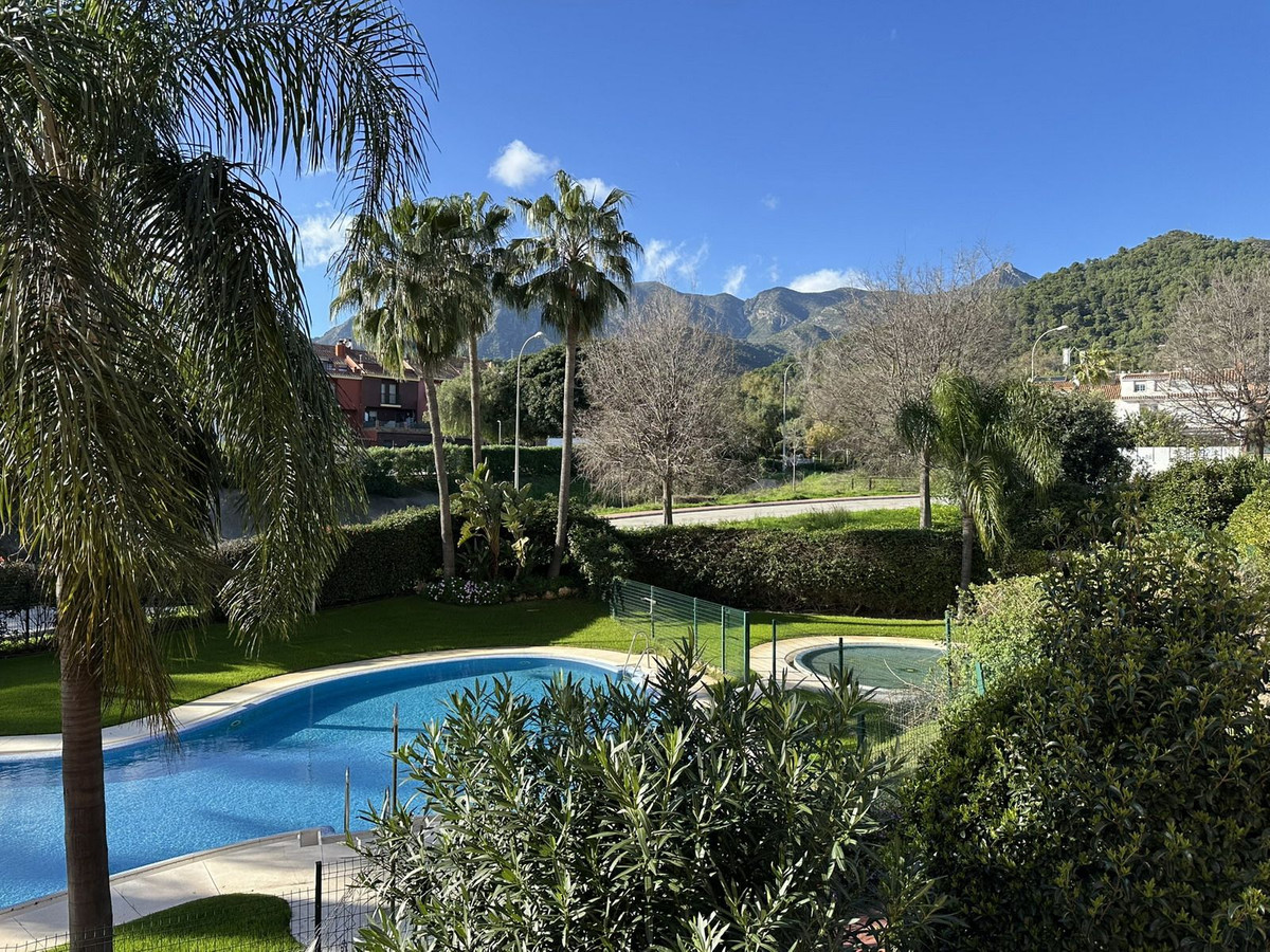 Appartement te koop in Marbella | 2 slaapkamers H5309983