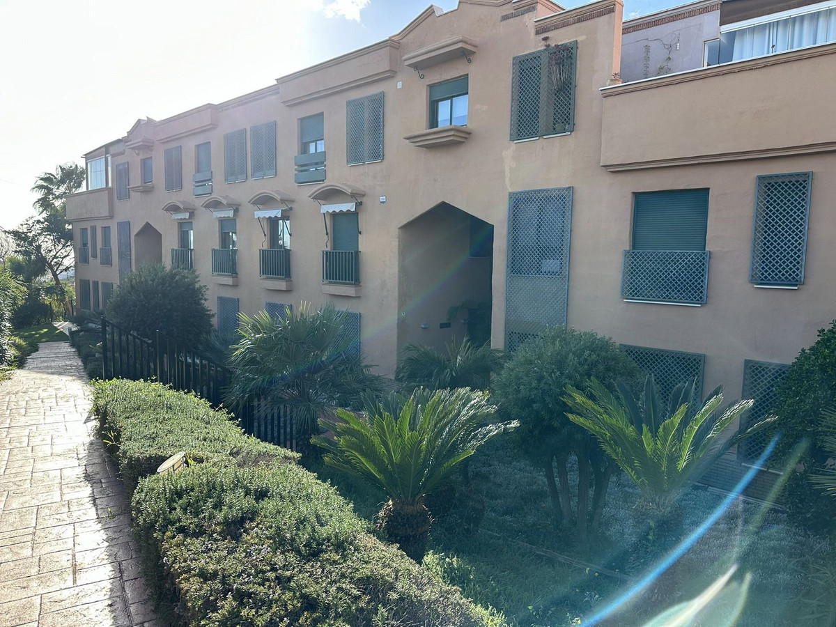 Appartement te koop in Marbella | 2 slaapkamers H5309983
