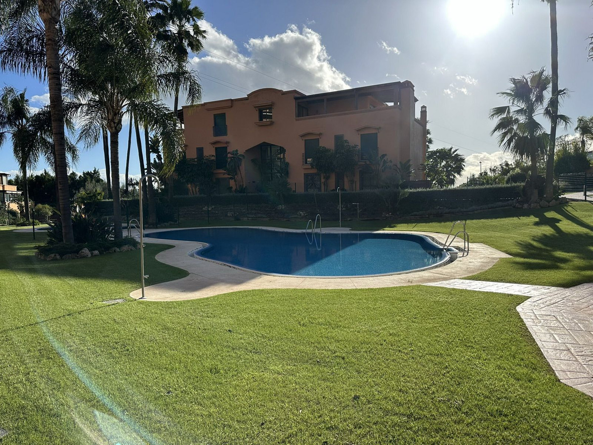 Appartement te koop in Marbella | 2 slaapkamers H5309983