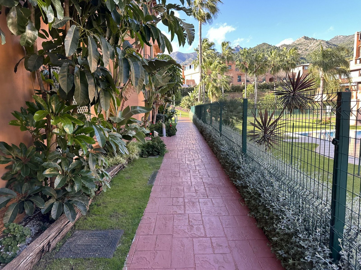 Appartement te koop in Marbella | 2 slaapkamers H5309983