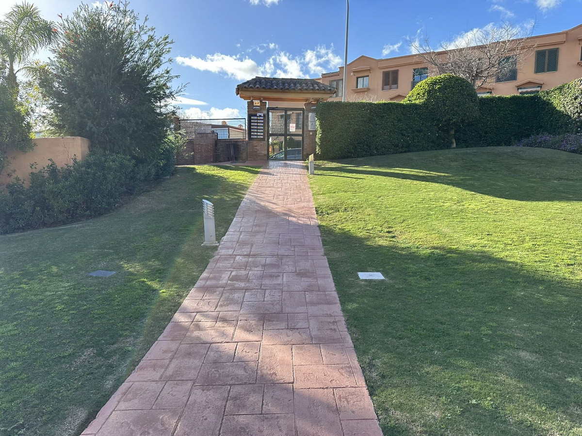 Appartement te koop in Marbella | 2 slaapkamers H5309983