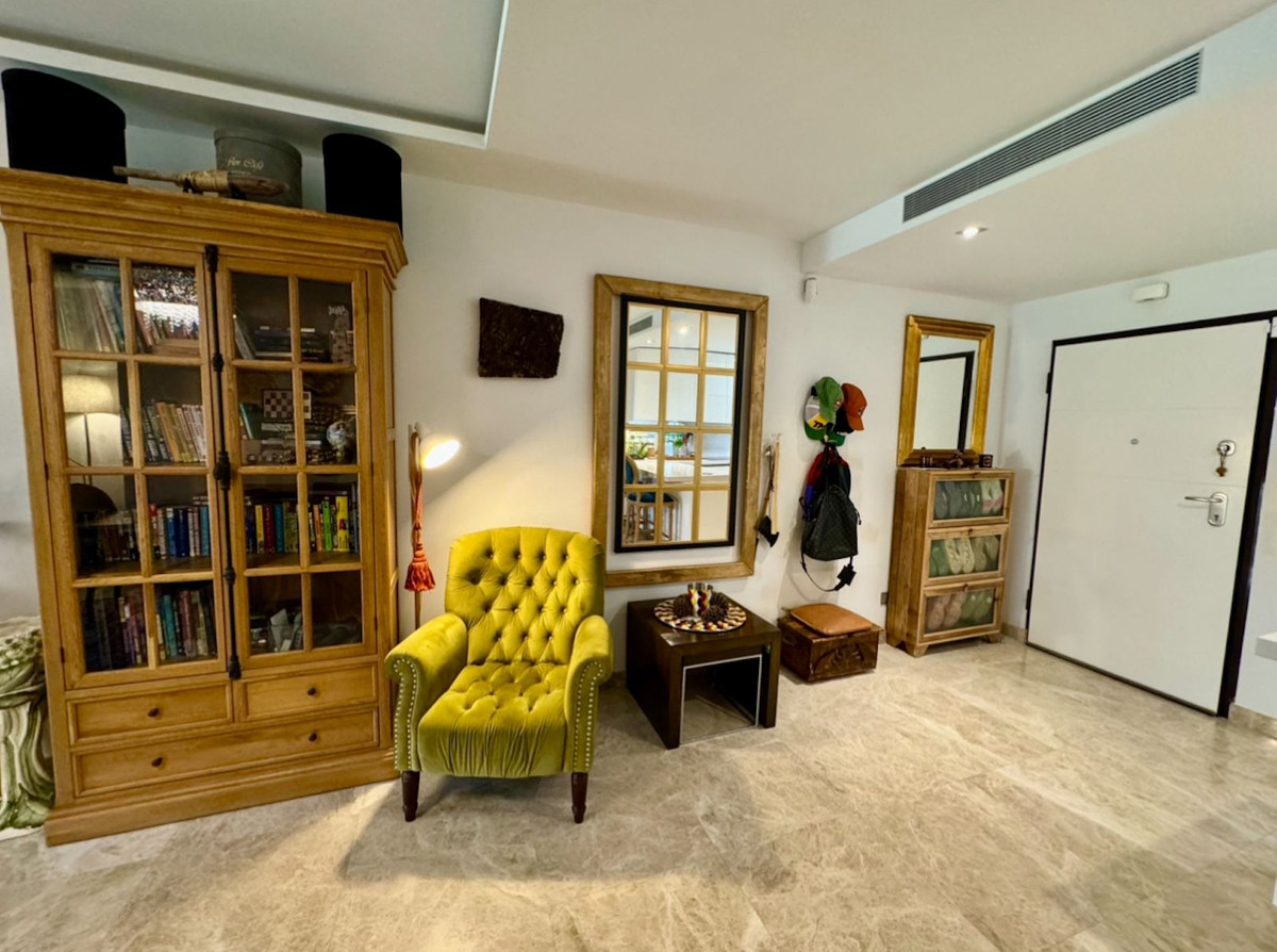 Appartement te koop in Marbella | 2 slaapkamers H5310673