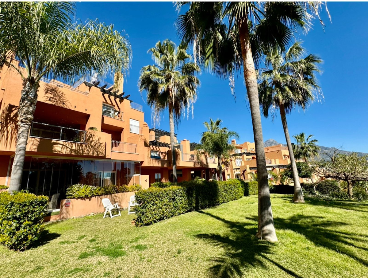 Appartement te koop in Marbella | 2 slaapkamers H5310673