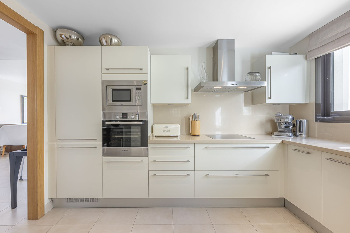 Appartement te koop in Marbella | 3 slaapkamers H5311732