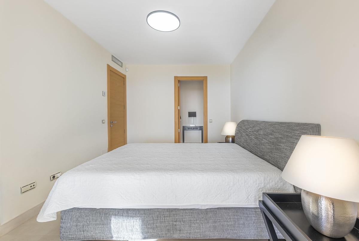 Appartement te koop in Marbella | 3 slaapkamers H5311732