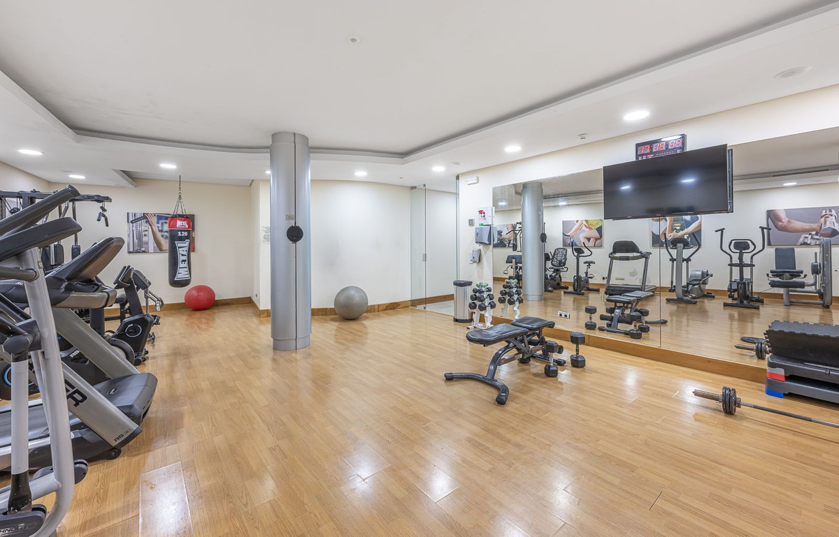 Appartement te koop in Marbella | 3 slaapkamers H5311732