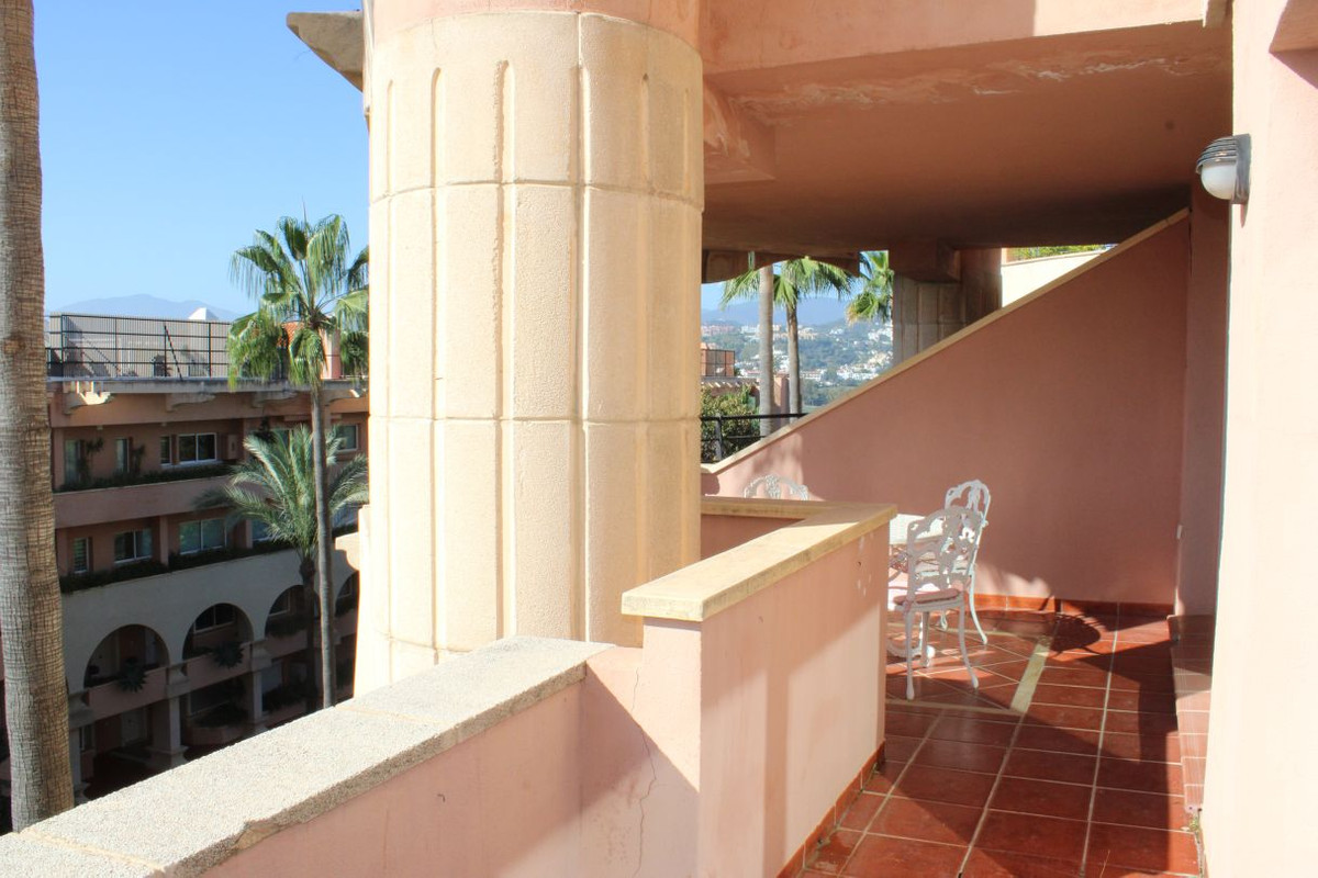 Appartement te koop in Marbella | 2 slaapkamers H5314750