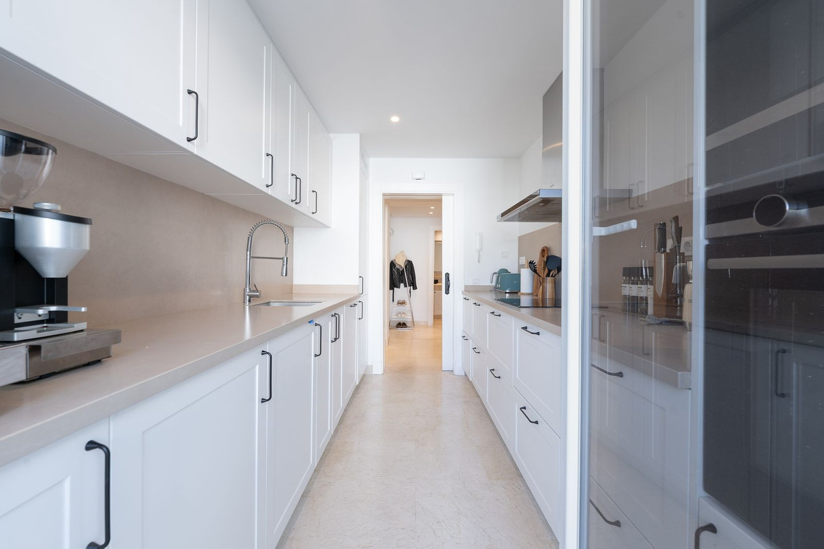 Appartement te koop in Marbella | 2 slaapkamers H5316685