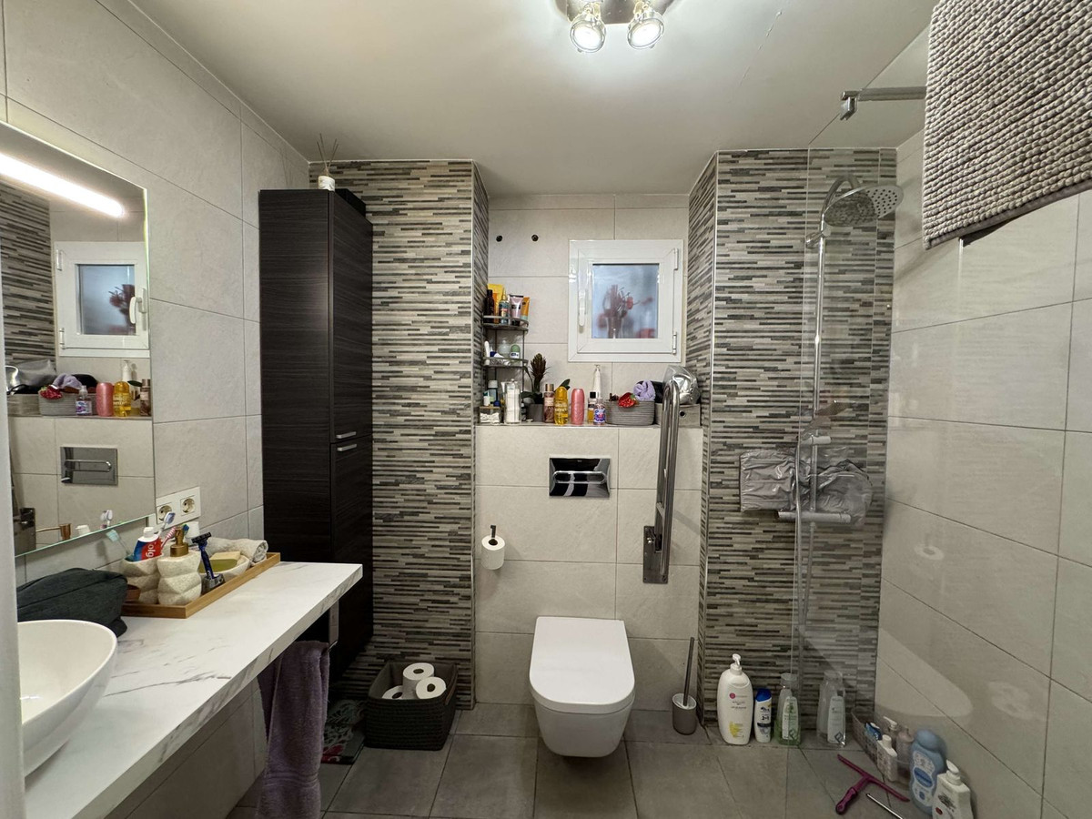 Appartement te koop in Marbella | 3 slaapkamers H5316943