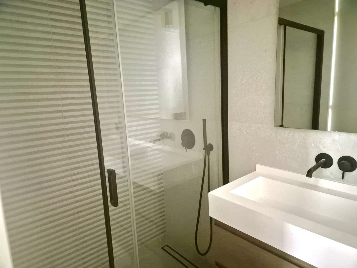 Appartement te koop in Marbella | 3 slaapkamers H5318506