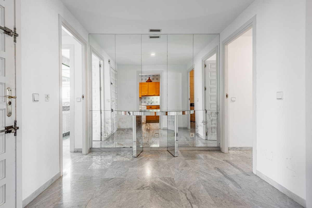 Penthouse te koop in Marbella | 2 slaapkamers H5321065