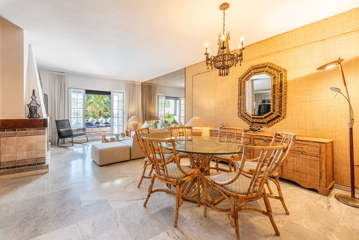Penthouse te koop in Marbella | 2 slaapkamers H5321065