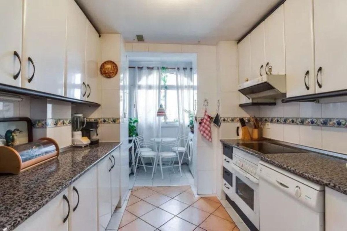 Penthouse te koop in Marbella | 4 slaapkamers H5321119