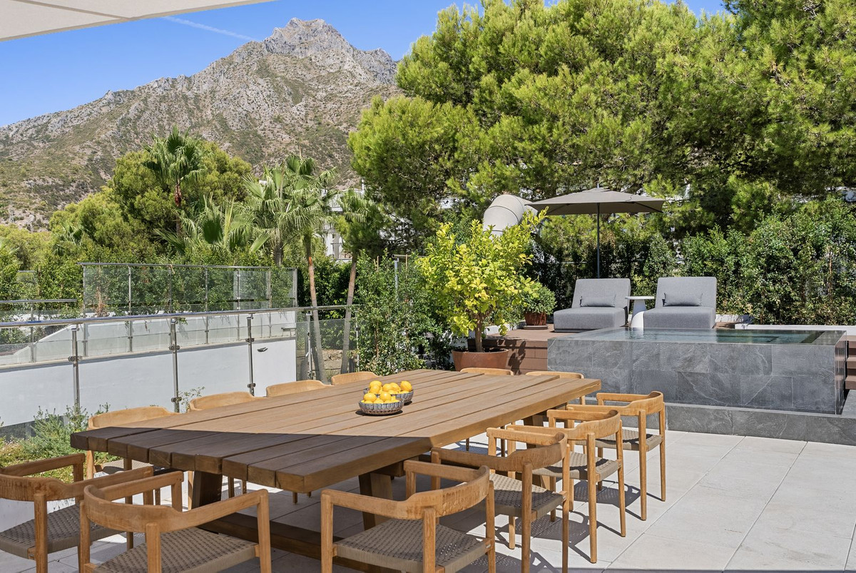 Appartement te koop in Marbella | 3 slaapkamers H5321749