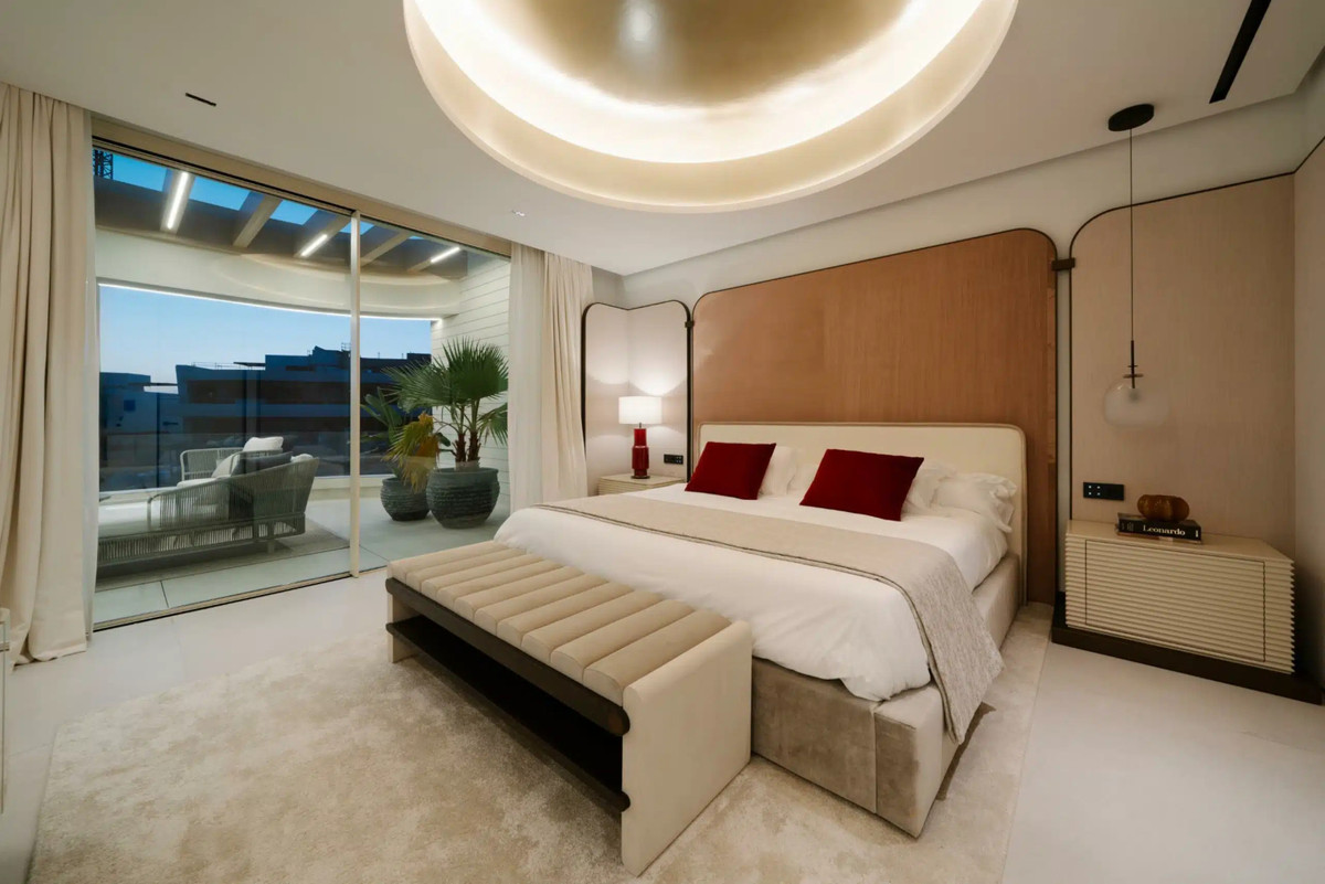 Huis te koop in Marbella | 4 slaapkamers H5327404