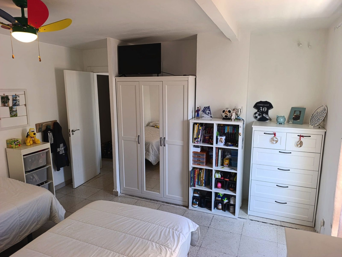 Appartement te koop in Marbella | 4 slaapkamers H5332687
