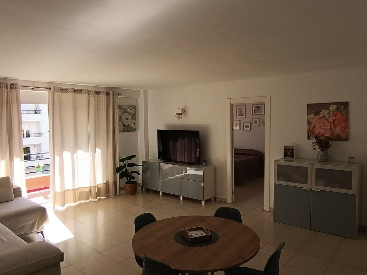 Appartement te koop in Marbella | 4 slaapkamers H5332687