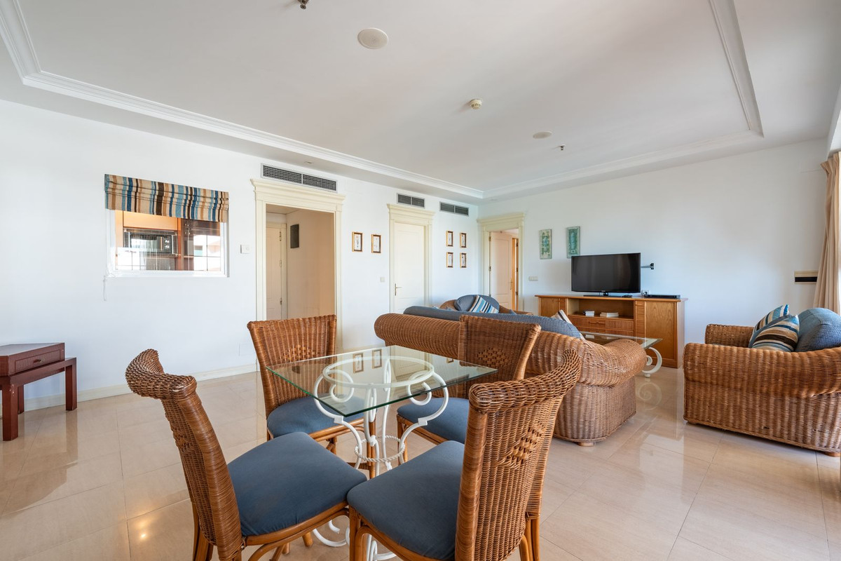 Appartement te koop in Marbella | 2 slaapkamers H5335477