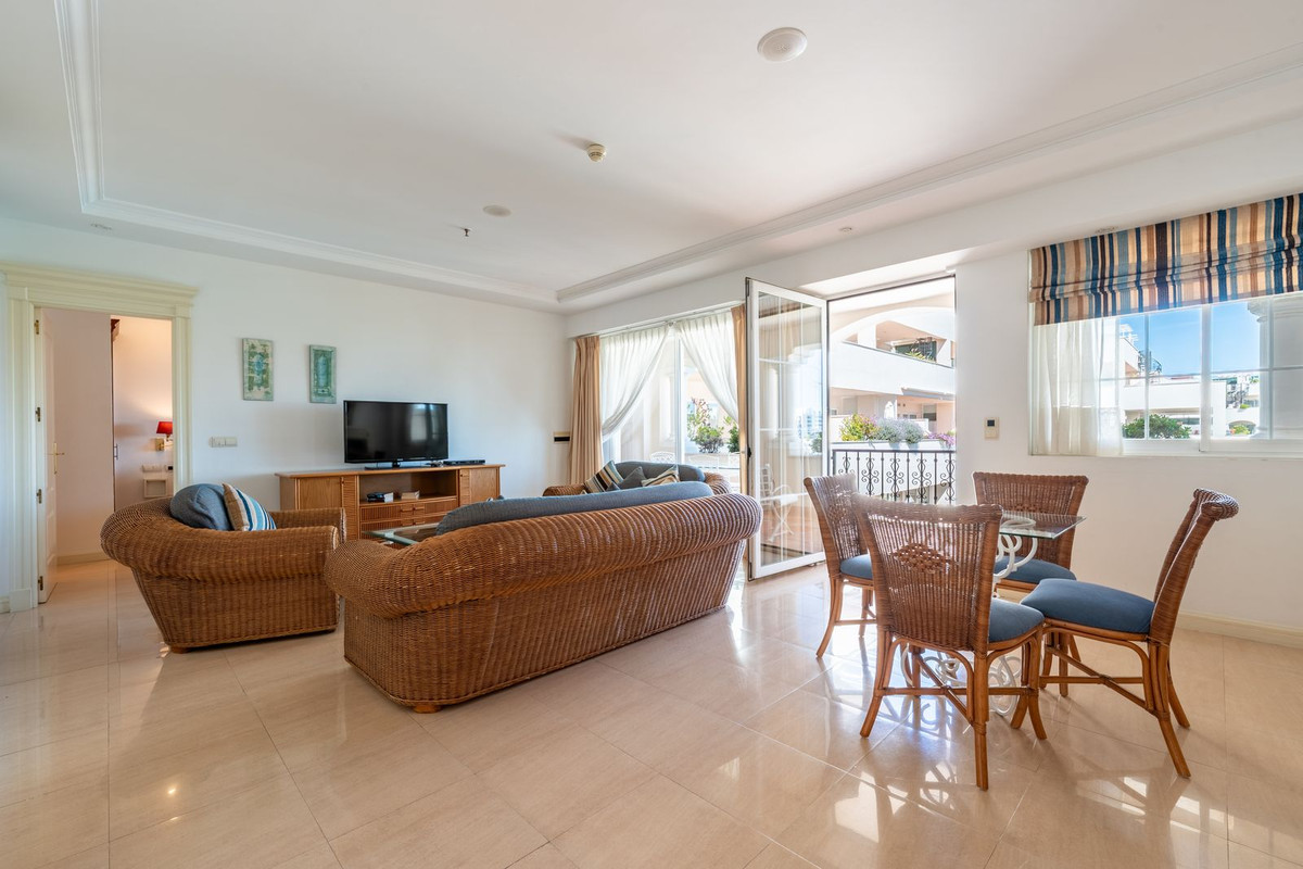 Appartement te koop in Marbella | 2 slaapkamers H5335477