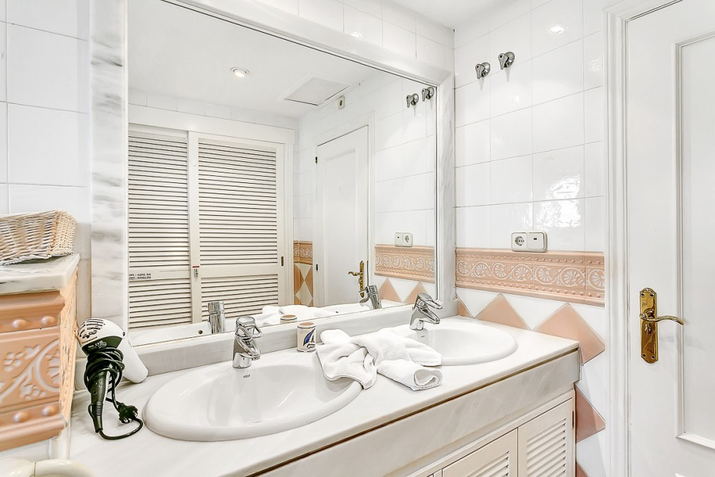 Appartement te koop in Marbella | 3 slaapkamers H5335762