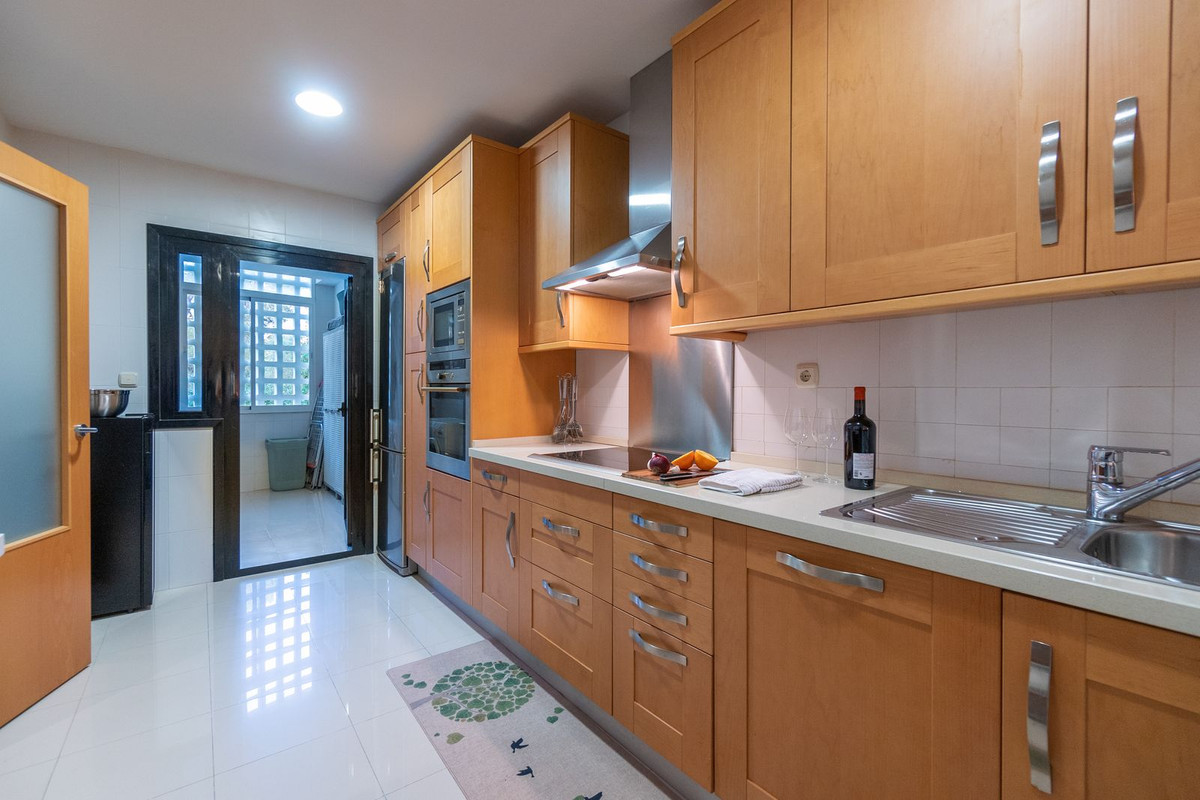 Appartement te koop in Marbella | 2 slaapkamers H5339104