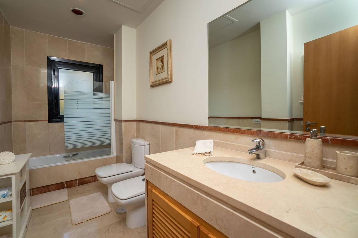 Appartement te koop in Marbella | 2 slaapkamers H5339104