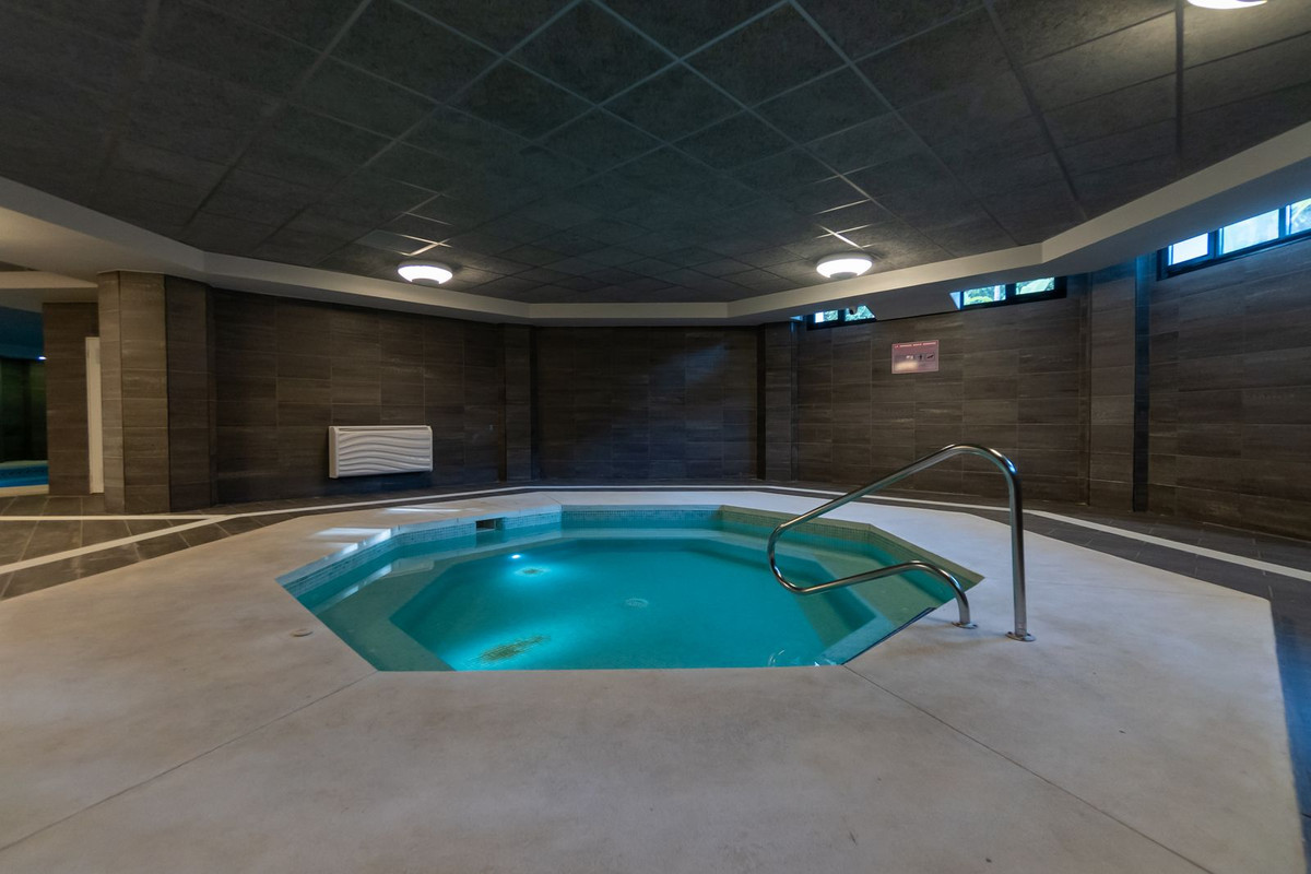 Appartement te koop in Marbella | 2 slaapkamers H5339104