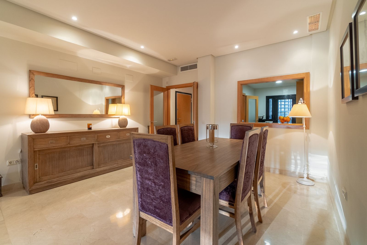 Appartement te koop in Marbella | 2 slaapkamers H5339104