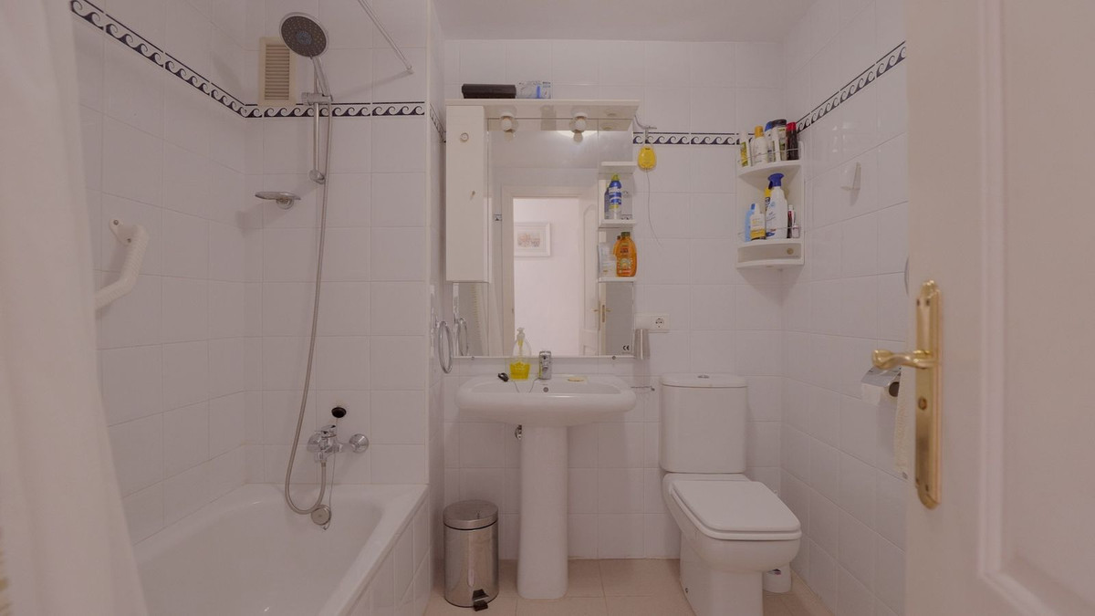 Appartement te koop in Marbella | 2 slaapkamers H5341939