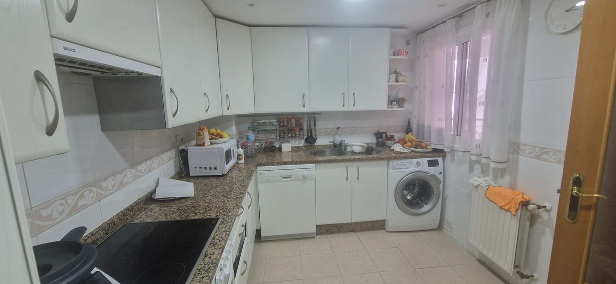 Appartement te koop in Marbella | 3 slaapkamers H5347144