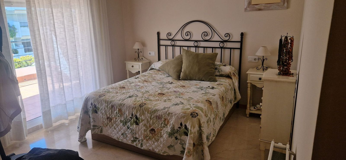 Appartement te koop in Marbella | 3 slaapkamers H5347144