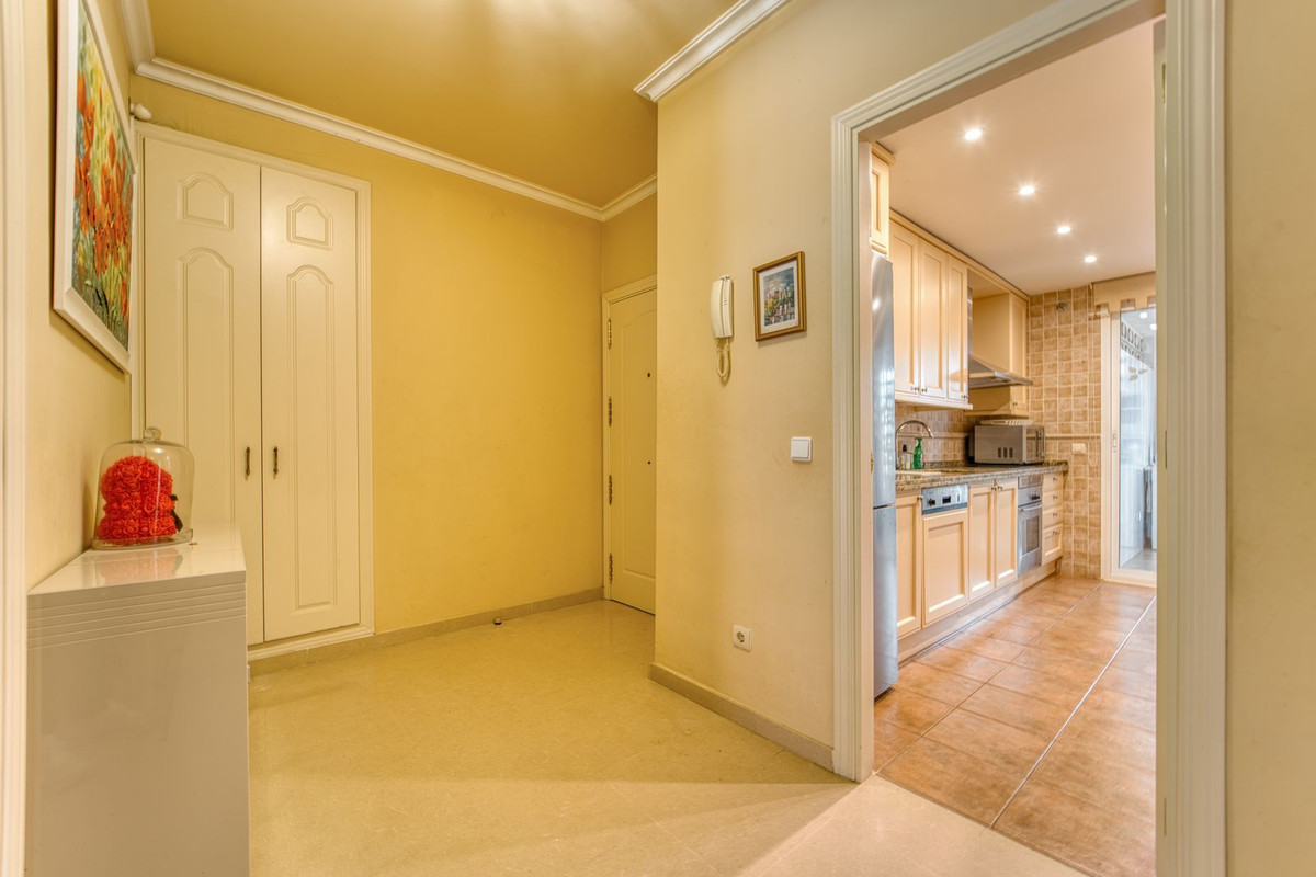 Appartement te koop in Marbella | 2 slaapkamers H5347387