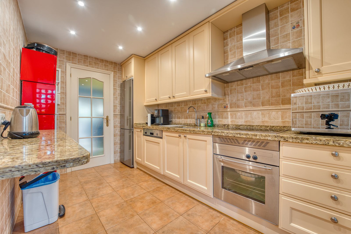Appartement te koop in Marbella | 2 slaapkamers H5347387