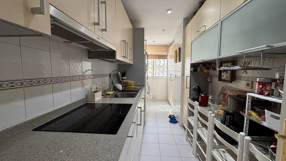 Appartement te koop in Marbella | 4 slaapkamers H5349340