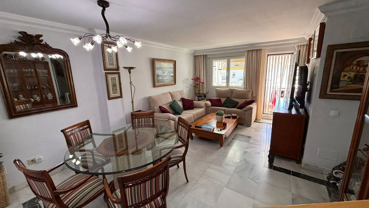 Appartement te koop in Marbella | 4 slaapkamers H5349340