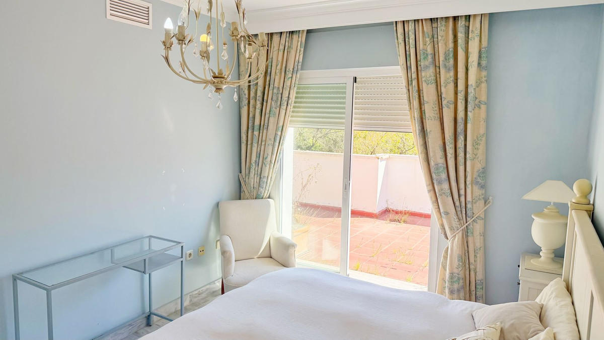 Penthouse te koop in Marbella | 2 slaapkamers H5351521